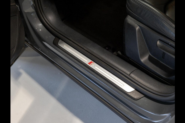 Audi Q2 1.4 TFSI CoD S-Line / 150pk / Stoelverwarming / Leder / Audi Q2 1.4 TFSI CoD S-Line / 150pk / Stoelverwarming / Leder /