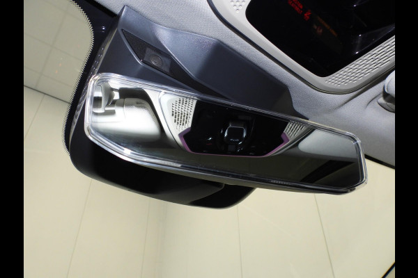 Lynk & Co 01 1.5 PHEV Plug-In NAVI/360CAM/SCHUIFDAK/LED/20"LMV! Lynk & Co 01 1.5 PHEV Plug-In NAVI/360CAM/SCHUIFDAK/LED/20"LMV!
