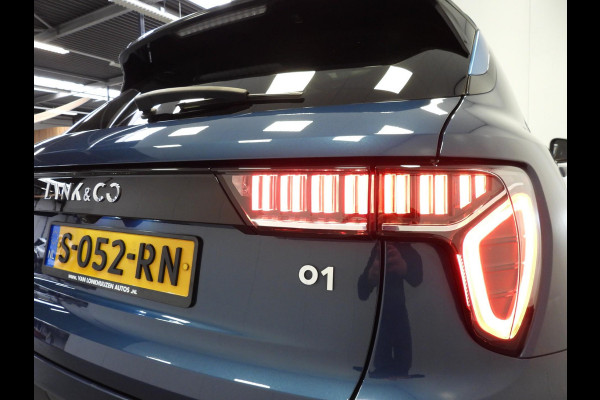 Lynk & Co 01 1.5 PHEV Plug-In NAVI/360CAM/SCHUIFDAK/LED/20"LMV! Lynk & Co 01 1.5 PHEV Plug-In NAVI/360CAM/SCHUIFDAK/LED/20"LMV!