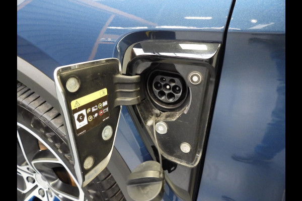 Lynk & Co 01 1.5 PHEV Plug-In NAVI/360CAM/SCHUIFDAK/LED/20"LMV! Lynk & Co 01 1.5 PHEV Plug-In NAVI/360CAM/SCHUIFDAK/LED/20"LMV!