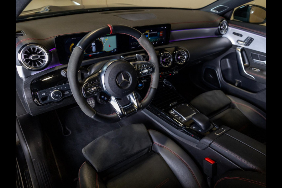 Mercedes-Benz CLA-Klasse Shooting Brake AMG 45 S 4MATIC+ Premium Plus / 422pk / Panorama dak / Burmester / Rondom zicht camera / Mercedes-Benz CLA-Klasse Shooting Brake AMG 45 S 4MATIC+ Premium Plus / 422pk / Panorama dak / Burmester / Rondom zicht camera /