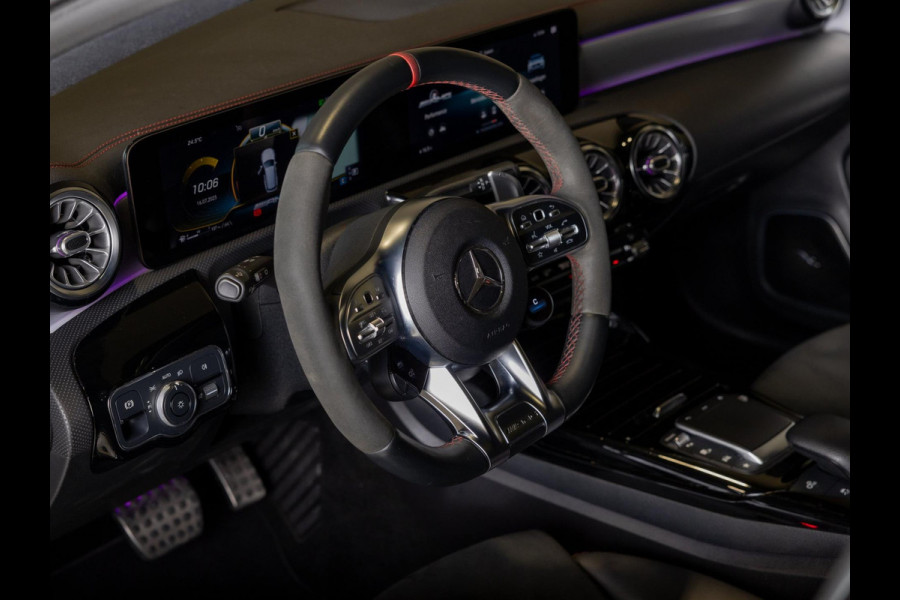 Mercedes-Benz CLA-Klasse Shooting Brake AMG 45 S 4MATIC+ Premium Plus / 422pk / Panorama dak / Burmester / Rondom zicht camera / Mercedes-Benz CLA-Klasse Shooting Brake AMG 45 S 4MATIC+ Premium Plus / 422pk / Panorama dak / Burmester / Rondom zicht camera /