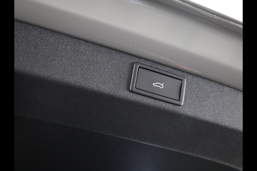 Škoda Elroq 85 RS 340 pk | Business upgrade pakket - ADVANCED | 21 inch lichtmetalen velgen Škoda Elroq 85 RS 340 pk | Business upgrade pakket - ADVANCED | 21 inch lichtmetalen velgen