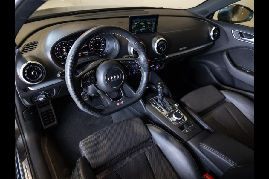 Audi A3 Sportback 35 TFSI CoD 2x S-Line / 150pk / Automatische klimaatregeling / Stoelverwarming / Afgevlakt stuurwiel /