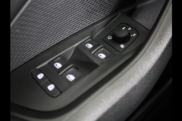 Škoda Octavia Sportline Tour m-HEV 1.5 TSI 150 pk 7 versn. DSG | Navigatie pakket | Soundsystem Canton | Travel Assist | Winter pakket | Trekhaak wegklapbaar | Elektrisch verstelbare voorstoelen | 19 inch lichtmetalen velgen