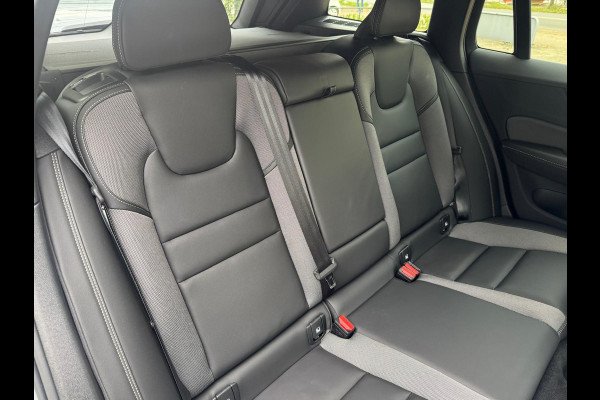 Volvo V60 2.0 B4 Plus Dark, HARMAN/KARDON, LEDER, Elektrische stoelen met geheugen . Een proefrit levert het bewijs. Neem contact op en we maken een afspraak!