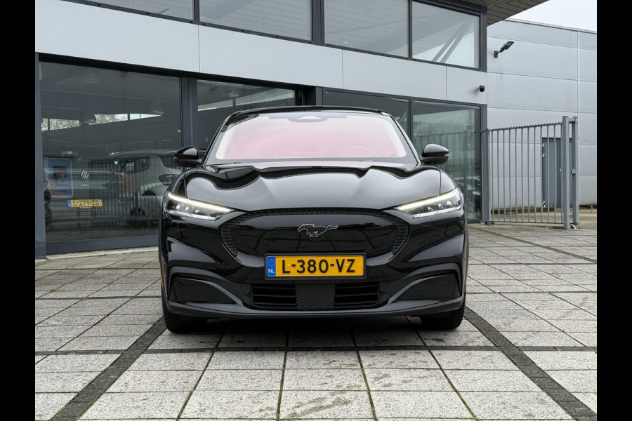 Ford Mustang Mach-E RWD 75 kWh | Navi | Camera | Stoel / Stuur Verwarming | Ford Mustang Mach-E RWD 75 kWh | Navi | Camera | Stoel / Stuur Verwarming |