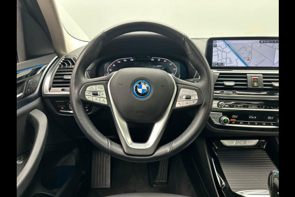 BMW iX3 Executive 80 kWh SOH 98,08% Trekhaak Pano/dak Leder Apple/Carplay BMW iX3 Executive 80 kWh SOH 98,08% Trekhaak Pano/dak Leder Apple/Carplay