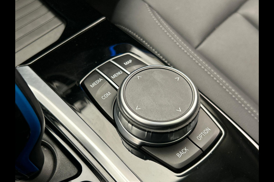 BMW iX3 Executive 80 kWh SOH 98,08% Trekhaak Pano/dak Leder Apple/Carplay BMW iX3 Executive 80 kWh SOH 98,08% Trekhaak Pano/dak Leder Apple/Carplay