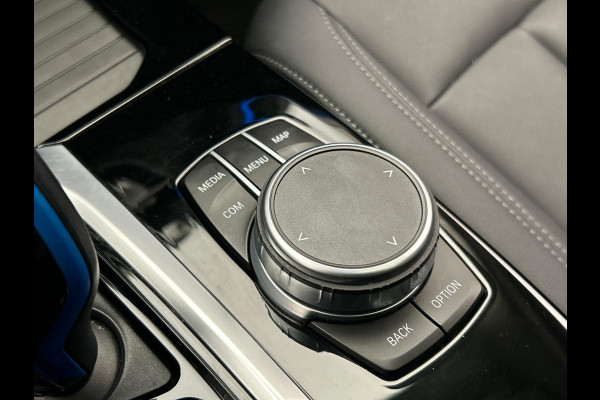 BMW iX3 Executive 80 kWh SOH 98,08% Trekhaak Pano/dak Leder Apple/Carplay BMW iX3 Executive 80 kWh SOH 98,08% Trekhaak Pano/dak Leder Apple/Carplay