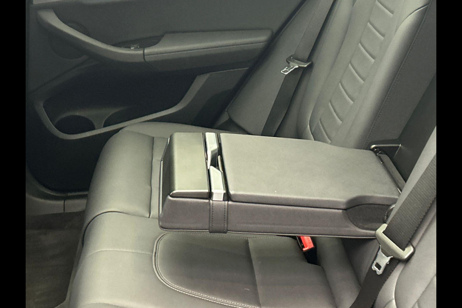 BMW iX3 Executive 80 kWh SOH 98,08% Trekhaak Pano/dak Leder Apple/Carplay BMW iX3 Executive 80 kWh SOH 98,08% Trekhaak Pano/dak Leder Apple/Carplay