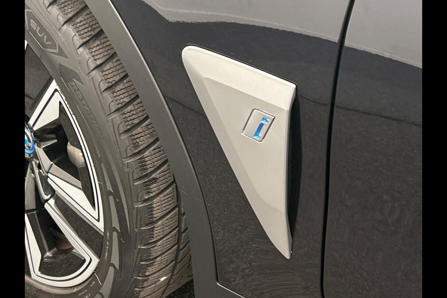 BMW iX3 Executive 80 kWh SOH 98,08% Trekhaak Pano/dak Leder Apple/Carplay BMW iX3 Executive 80 kWh SOH 98,08% Trekhaak Pano/dak Leder Apple/Carplay