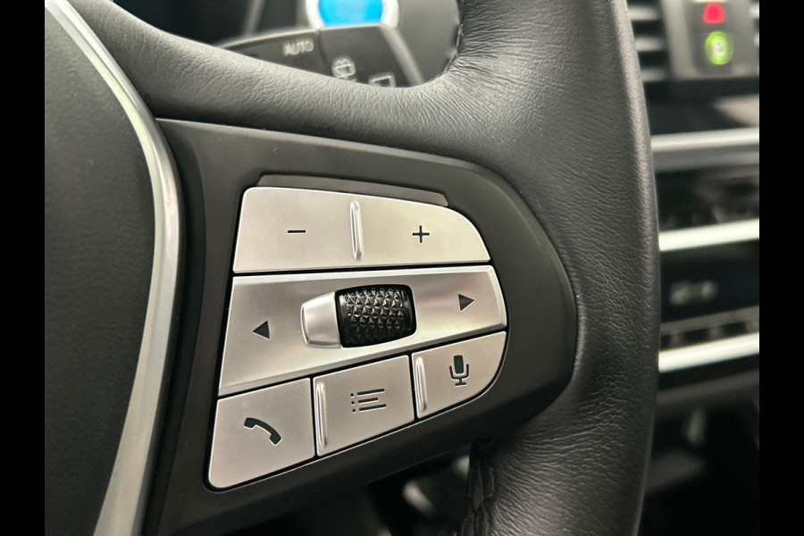 BMW iX3 Executive 80 kWh SOH 98,08% Trekhaak Pano/dak Leder Apple/Carplay BMW iX3 Executive 80 kWh SOH 98,08% Trekhaak Pano/dak Leder Apple/Carplay