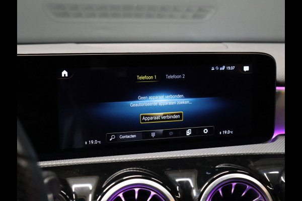 Mercedes-Benz A-Klasse 180 Business Solution AMG [SCHUIFKANTELDAK, CAMERA, PDC 360, MEMORY SEATS, CRUISE CONTROL, STOELVERWARMING, SFEERVERLICHTING, BLUETOOTH TELEFOON, NIEUWSTAAT]