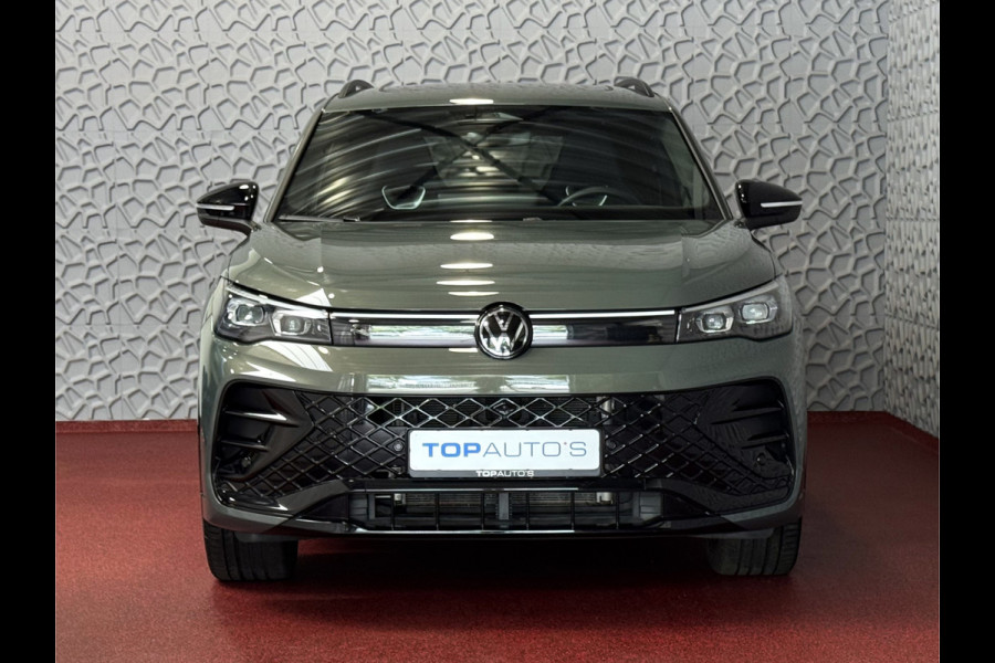 Volkswagen Tiguan 1.5 eHYBRID 272PK R-LINE PANO XL.NAVI TREKHAAK BLACK.STYLE 360.CAM ELEK.KLEP MATRIX.LED 20''LMV MASSAGE PHEV PLUG IN HYBRID Harman-Kardon "Volkswagen rijden begint bij Topautos.nl – 75 topmodellen direct op voorraad!" Volkswagen Tiguan 1.5 eHYBRID 272PK R-LINE PANO XL.NAVI TREKHAAK BLACK.STYLE 360.CAM ELEK.KLEP MATRIX.LED 20''LMV MASSAGE PHEV PLUG IN HYBRID Harman-Kardon "Volkswagen rijden begint bij Topautos.nl – 75 topmodellen direct op voorraad!"