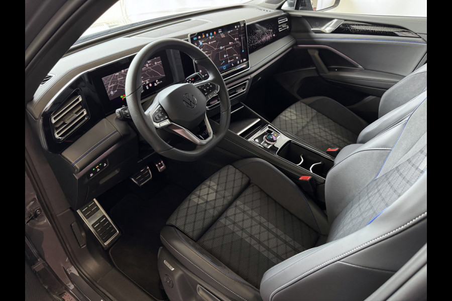 Volkswagen Tiguan 1.5 eHYBRID 272PK R-LINE PANO XL.NAVI TREKHAAK BLACK.STYLE 360.CAM ELEK.KLEP MATRIX.LED 20''LMV MASSAGE PHEV PLUG IN HYBRID Harman-Kardon "Volkswagen rijden begint bij Topautos.nl – 75 topmodellen direct op voorraad!" Volkswagen Tiguan 1.5 eHYBRID 272PK R-LINE PANO XL.NAVI TREKHAAK BLACK.STYLE 360.CAM ELEK.KLEP MATRIX.LED 20''LMV MASSAGE PHEV PLUG IN HYBRID Harman-Kardon "Volkswagen rijden begint bij Topautos.nl – 75 topmodellen direct op voorraad!"