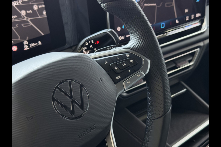 Volkswagen Tiguan 1.5 eHYBRID 272PK R-LINE PANO XL.NAVI TREKHAAK BLACK.STYLE 360.CAM ELEK.KLEP MATRIX.LED 20''LMV MASSAGE PHEV PLUG IN HYBRID Harman-Kardon "Volkswagen rijden begint bij Topautos.nl – 75 topmodellen direct op voorraad!" Volkswagen Tiguan 1.5 eHYBRID 272PK R-LINE PANO XL.NAVI TREKHAAK BLACK.STYLE 360.CAM ELEK.KLEP MATRIX.LED 20''LMV MASSAGE PHEV PLUG IN HYBRID Harman-Kardon "Volkswagen rijden begint bij Topautos.nl – 75 topmodellen direct op voorraad!"