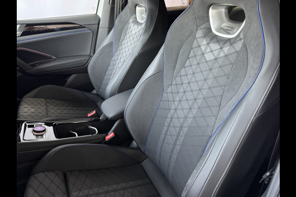 Volkswagen Tiguan 1.5 eHYBRID 272PK R-LINE PANO XL.NAVI TREKHAAK BLACK.STYLE 360.CAM ELEK.KLEP MATRIX.LED 20''LMV MASSAGE PHEV PLUG IN HYBRID Harman-Kardon "Volkswagen rijden begint bij Topautos.nl – 75 topmodellen direct op voorraad!" Volkswagen Tiguan 1.5 eHYBRID 272PK R-LINE PANO XL.NAVI TREKHAAK BLACK.STYLE 360.CAM ELEK.KLEP MATRIX.LED 20''LMV MASSAGE PHEV PLUG IN HYBRID Harman-Kardon "Volkswagen rijden begint bij Topautos.nl – 75 topmodellen direct op voorraad!"
