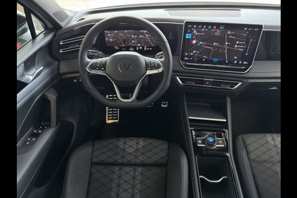 Volkswagen Tiguan 1.5 eHYBRID 272PK R-LINE PANO XL.NAVI TREKHAAK BLACK.STYLE 360.CAM ELEK.KLEP MATRIX.LED 20''LMV MASSAGE PHEV PLUG IN HYBRID Harman-Kardon "Volkswagen rijden begint bij Topautos.nl – 75 topmodellen direct op voorraad!" Volkswagen Tiguan 1.5 eHYBRID 272PK R-LINE PANO XL.NAVI TREKHAAK BLACK.STYLE 360.CAM ELEK.KLEP MATRIX.LED 20''LMV MASSAGE PHEV PLUG IN HYBRID Harman-Kardon "Volkswagen rijden begint bij Topautos.nl – 75 topmodellen direct op voorraad!"