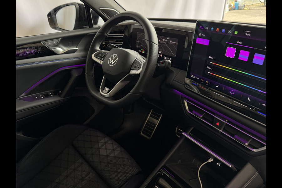 Volkswagen Tiguan 1.5 eHYBRID 272PK R-LINE PANO XL.NAVI TREKHAAK BLACK.STYLE 360.CAM ELEK.KLEP MATRIX.LED 20''LMV MASSAGE PHEV PLUG IN HYBRID Harman-Kardon "Volkswagen rijden begint bij Topautos.nl – 75 topmodellen direct op voorraad!" Volkswagen Tiguan 1.5 eHYBRID 272PK R-LINE PANO XL.NAVI TREKHAAK BLACK.STYLE 360.CAM ELEK.KLEP MATRIX.LED 20''LMV MASSAGE PHEV PLUG IN HYBRID Harman-Kardon "Volkswagen rijden begint bij Topautos.nl – 75 topmodellen direct op voorraad!"