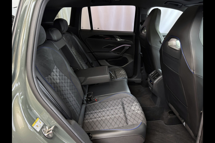 Volkswagen Tiguan 1.5 eHYBRID 272PK R-LINE PANO XL.NAVI TREKHAAK BLACK.STYLE 360.CAM ELEK.KLEP MATRIX.LED 20''LMV MASSAGE PHEV PLUG IN HYBRID Harman-Kardon "Volkswagen rijden begint bij Topautos.nl – 75 topmodellen direct op voorraad!" Volkswagen Tiguan 1.5 eHYBRID 272PK R-LINE PANO XL.NAVI TREKHAAK BLACK.STYLE 360.CAM ELEK.KLEP MATRIX.LED 20''LMV MASSAGE PHEV PLUG IN HYBRID Harman-Kardon "Volkswagen rijden begint bij Topautos.nl – 75 topmodellen direct op voorraad!"