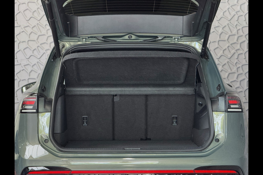 Volkswagen Tiguan 1.5 eHYBRID 272PK R-LINE PANO XL.NAVI TREKHAAK BLACK.STYLE 360.CAM ELEK.KLEP MATRIX.LED 20''LMV MASSAGE PHEV PLUG IN HYBRID Harman-Kardon "Volkswagen rijden begint bij Topautos.nl – 75 topmodellen direct op voorraad!" Volkswagen Tiguan 1.5 eHYBRID 272PK R-LINE PANO XL.NAVI TREKHAAK BLACK.STYLE 360.CAM ELEK.KLEP MATRIX.LED 20''LMV MASSAGE PHEV PLUG IN HYBRID Harman-Kardon "Volkswagen rijden begint bij Topautos.nl – 75 topmodellen direct op voorraad!"