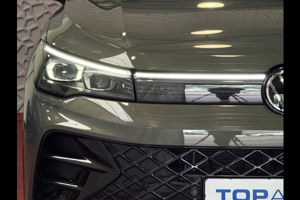 Volkswagen Tiguan 1.5 eHYBRID 272PK R-LINE PANO XL.NAVI TREKHAAK BLACK.STYLE 360.CAM ELEK.KLEP MATRIX.LED 20''LMV MASSAGE PHEV PLUG IN HYBRID Harman-Kardon "Volkswagen rijden begint bij Topautos.nl – 75 topmodellen direct op voorraad!" Volkswagen Tiguan 1.5 eHYBRID 272PK R-LINE PANO XL.NAVI TREKHAAK BLACK.STYLE 360.CAM ELEK.KLEP MATRIX.LED 20''LMV MASSAGE PHEV PLUG IN HYBRID Harman-Kardon "Volkswagen rijden begint bij Topautos.nl – 75 topmodellen direct op voorraad!"