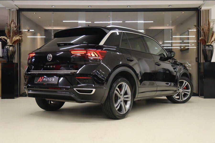 Volkswagen T-Roc 1.5 TSI Style 3X R-LINE/PANO/CARPLAY/BEATS/SFEERVBLINDSPOT/LANEASSIT/VOL