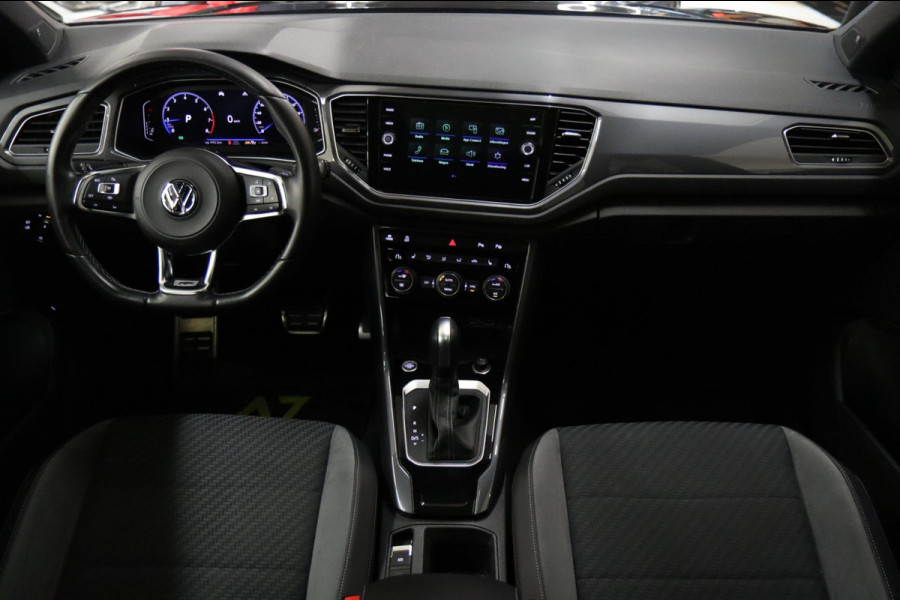 Volkswagen T-Roc 1.5 TSI Style 3X R-LINE/PANO/CARPLAY/BEATS/SFEERVBLINDSPOT/LANEASSIT/VOL