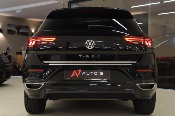 Volkswagen T-Roc 1.5 TSI Style 3X R-LINE/PANO/CARPLAY/BEATS/SFEERVBLINDSPOT/LANEASSIT/VOL