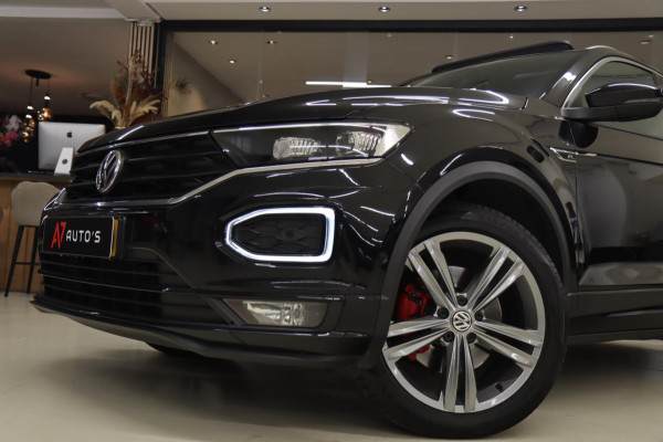 Volkswagen T-Roc 1.5 TSI Style 3X R-LINE/PANO/CARPLAY/BEATS/SFEERVBLINDSPOT/LANEASSIT/VOL