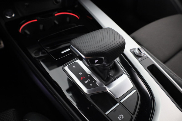 Audi A5 Sportback 35 TFSI S-Line 150 pk Automaat (S-Tronic) | Verlengde garantie | Navigatie | Parkeersensoren achter | Stoelverwarming