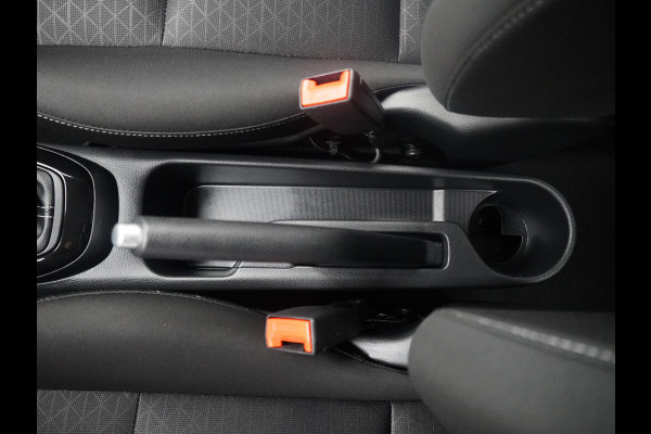 Kia Picanto 1.0 DPi DynamicPlusLine - Navigatie - LM-Velgen 15" - Climate Control - Cruise Control - Apple/Android Carplay - Fabrieksgarantie tot 03-2029 Kia Picanto 1.0 DPi DynamicPlusLine - Navigatie - LM-Velgen 15" - Climate Control - Cruise Control - Apple/Android Carplay - Fabrieksgarantie tot 03-2029