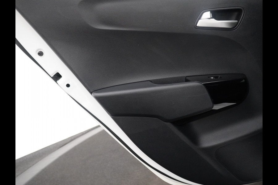 Kia Picanto 1.0 DPi DynamicPlusLine - Navigatie - LM-Velgen 15" - Climate Control - Cruise Control - Apple/Android Carplay - Fabrieksgarantie tot 03-2029 Kia Picanto 1.0 DPi DynamicPlusLine - Navigatie - LM-Velgen 15" - Climate Control - Cruise Control - Apple/Android Carplay - Fabrieksgarantie tot 03-2029