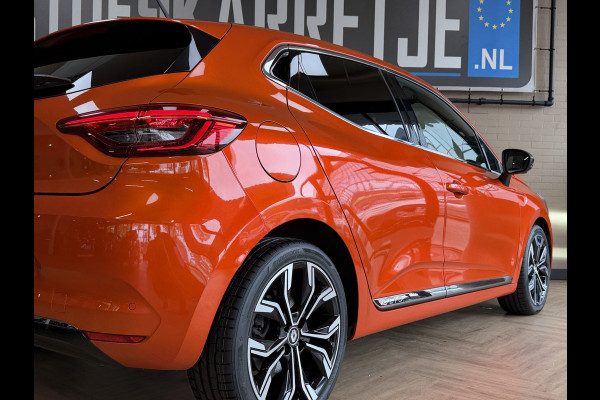 Renault Clio 1.0 TCe 90pk Automaat | Groot Navi | 360 | 17" | PDC V+A | Stoel & stuur verwarming | Keurig nette auto | 4 Nieuwe Banden.