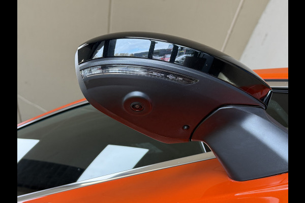 Renault Clio 1.0 TCe 90pk Automaat | Groot Navi | 360 | 17" | PDC V+A | Stoel & stuur verwarming | Keurig nette auto | 4 Nieuwe Banden.