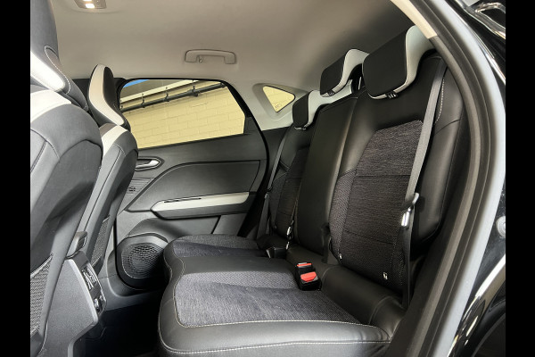 Renault Captur 1.6 E-Tech 160 Edition One | Groot Navi | Bose | Stoel & Stuur verwarming | 17" | PDC V+A | Dealer onderhouden!