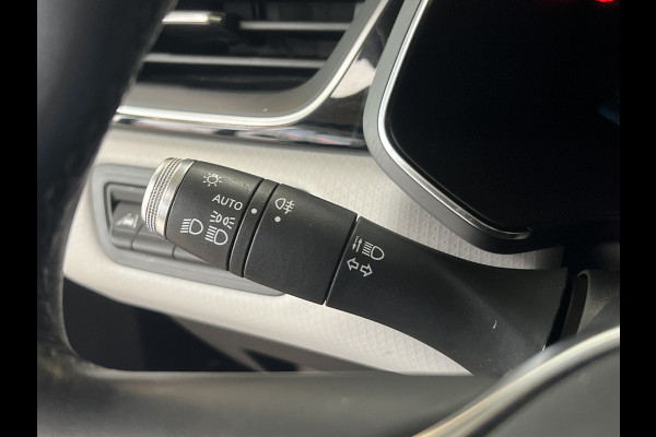 Renault Captur 1.6 E-Tech 160 Edition One | Groot Navi | Bose | Stoel & Stuur verwarming | 17" | PDC V+A | Dealer onderhouden!