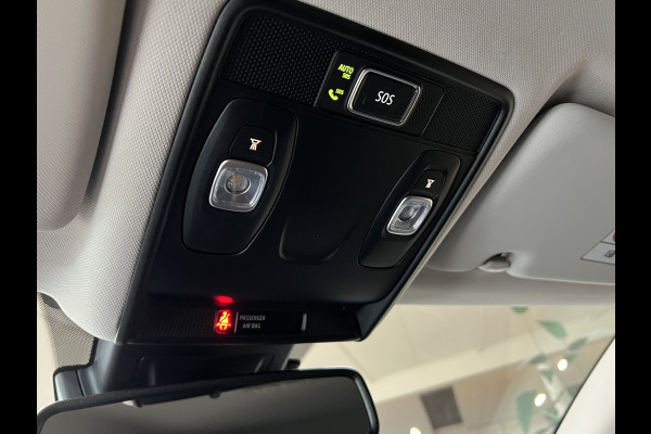 Renault Captur 1.6 E-Tech 160 Edition One | Groot Navi | Bose | Stoel & Stuur verwarming | 17" | PDC V+A | Dealer onderhouden!