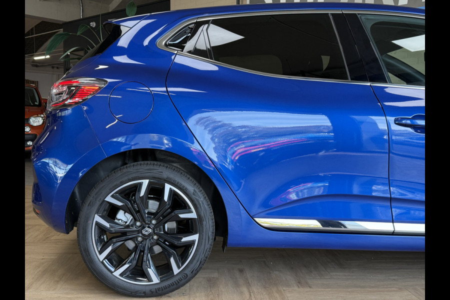 Renault Clio 1.0 TCe 90 PK techno | Groot Navi | Bose | 360 | Stoel & Stuur verwarming | Carplay | Nieuwstaat! Dealer onderhouden.