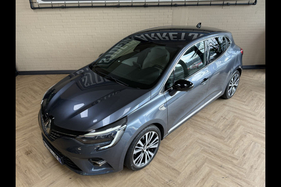 Renault Clio 1.6 E-Tech 140 Initiale Paris | VERKOCHT! Groot Navi | Leer | Bose | 360 | ACC | Blindspot | Volledig Dealer onderhouden!
