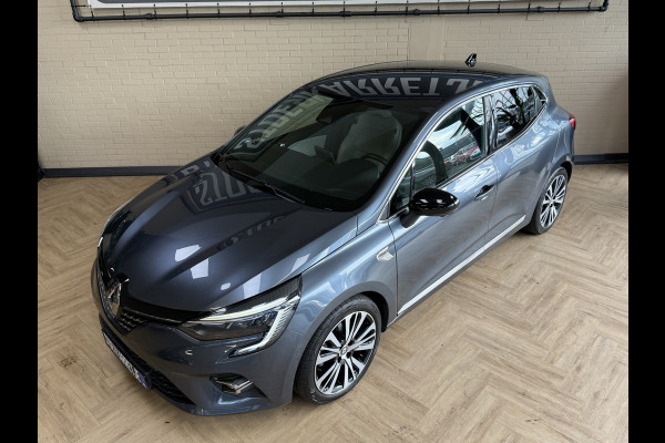 Renault Clio 1.6 E-Tech 140 Initiale Paris | VERKOCHT! Groot Navi | Leer | Bose | 360 | ACC | Blindspot | Volledig Dealer onderhouden!