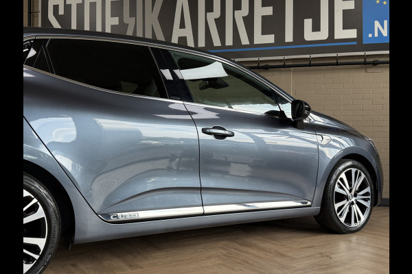 Renault Clio 1.6 E-Tech 140 Initiale Paris | VERKOCHT! Groot Navi | Leer | Bose | 360 | ACC | Blindspot | Volledig Dealer onderhouden!