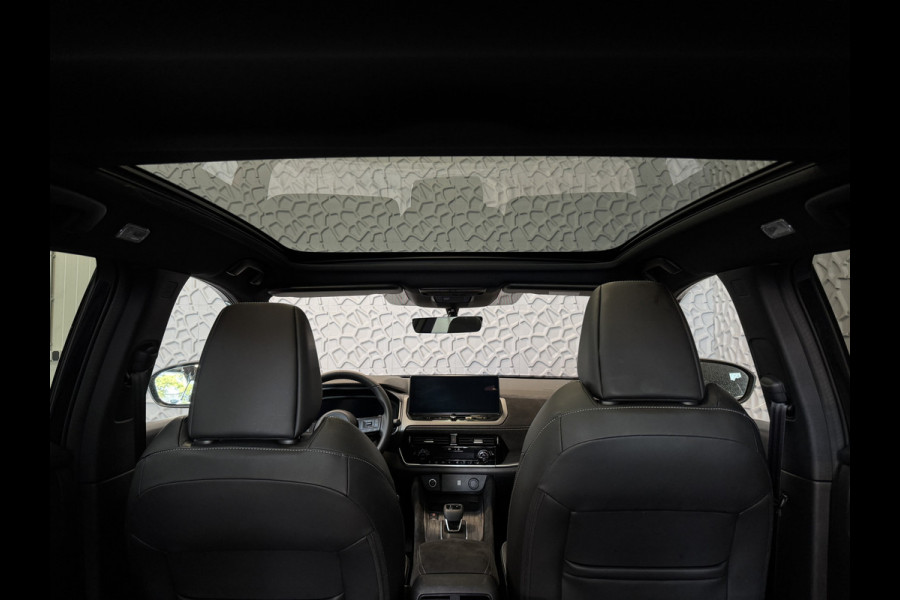Nissan QASHQAI 1.3 MHEV 160PK TEKNA PLUS BOSE 20''LMV LEER ALCANTARA PANO MASSAGE BOSE STOEL/STUUR/RUIT VERW MATRIX.LED ELEK.KLEP HEADUP 20''LM 03/2025