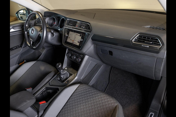 Volkswagen Tiguan 1.4 TSI ACT Comfortline Business / 150pk / Trekhaak / Keyless / Adaptieve cruise control /