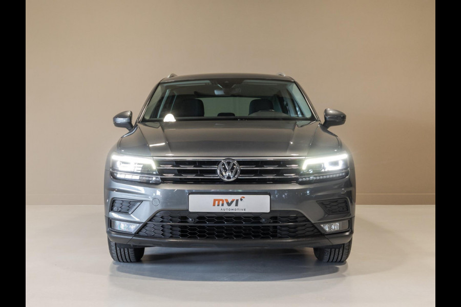 Volkswagen Tiguan 1.4 TSI ACT Comfortline Business / 150pk / Trekhaak / Keyless / Adaptieve cruise control /