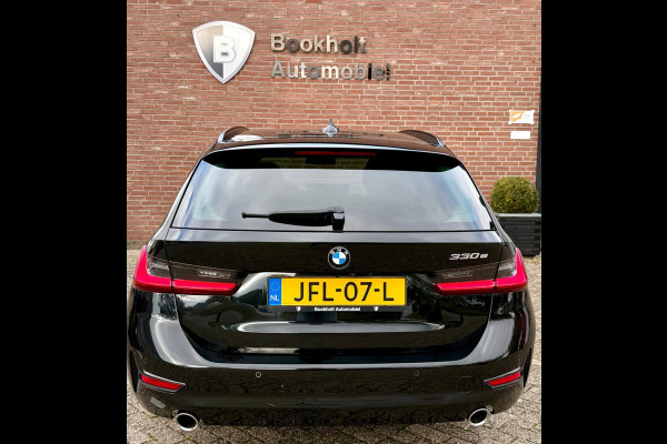 BMW 3 Serie Touring 330e Camera. M-stuur, Tr.haak, Carplay, DAB BMW 3 Serie Touring 330e Camera. M-stuur, Tr.haak, Carplay, DAB
