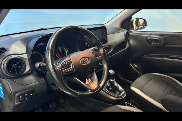 Hyundai i10 1.0 Comfort 5-zits | Airco | Cruise Control | DAB | Apple Carplay/Android Auto Hyundai i10 1.0 Comfort 5-zits | Airco | Cruise Control | DAB | Apple Carplay/Android Auto