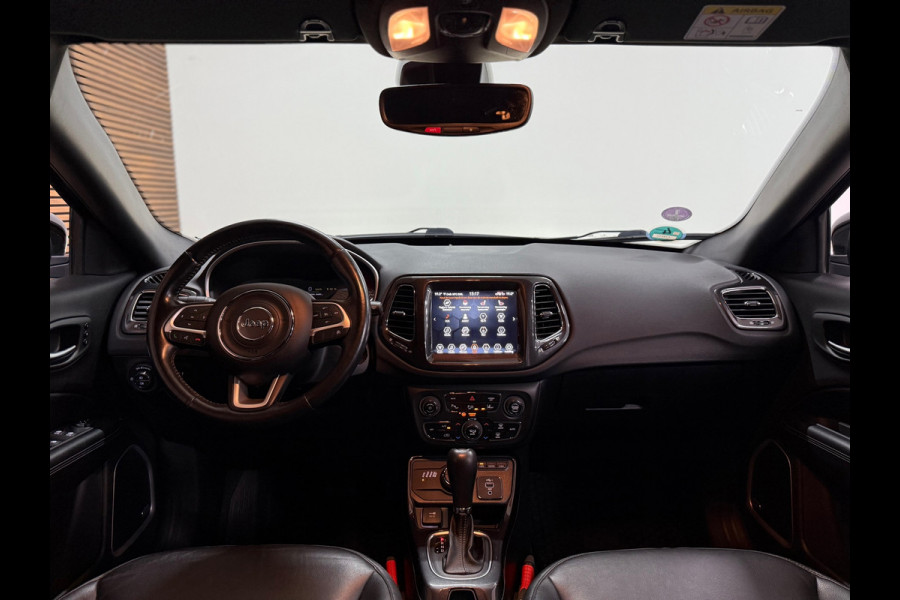 Jeep Compass 4xe 240 Plug-in Hybrid Electric S | Alpine | 19' inch | Leder | Trekhaak | LED Jeep Compass 4xe 240 Plug-in Hybrid Electric S | Alpine | 19' inch | Leder | Trekhaak | LED