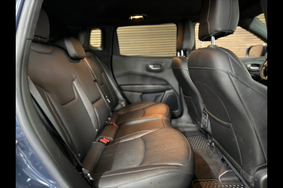 Jeep Compass 4xe 240 Plug-in Hybrid Electric S | Alpine | 19' inch | Leder | Trekhaak | LED Jeep Compass 4xe 240 Plug-in Hybrid Electric S | Alpine | 19' inch | Leder | Trekhaak | LED